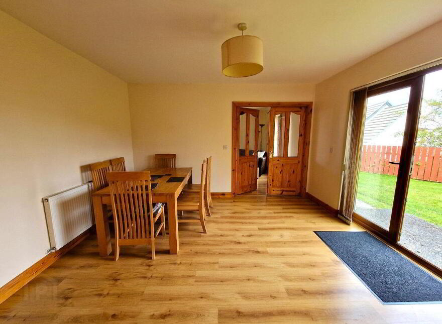 4 Ard Mhin An Iolar, Derrybeg