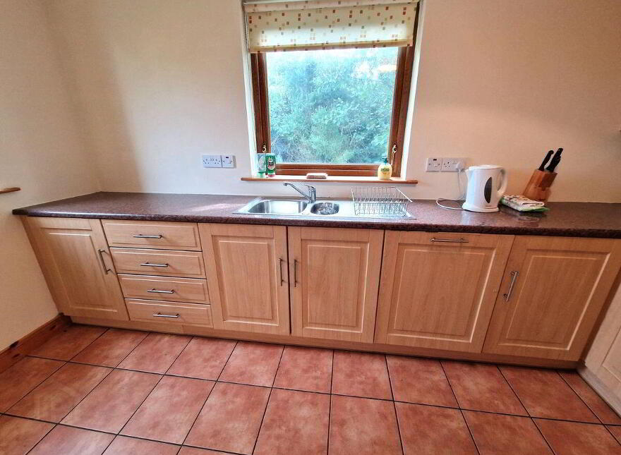 4 Ard Mhin An Iolar, Derrybeg