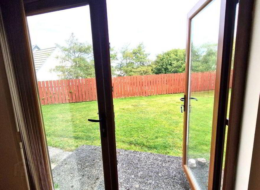 4 Ard Mhin An Iolar, Derrybeg