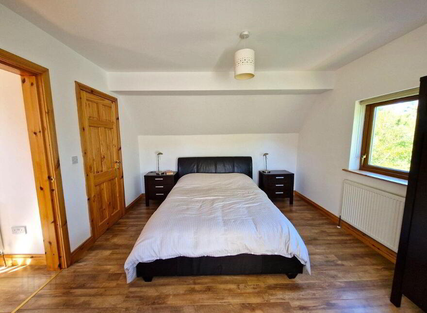 4 Ard Mhin An Iolar, Derrybeg