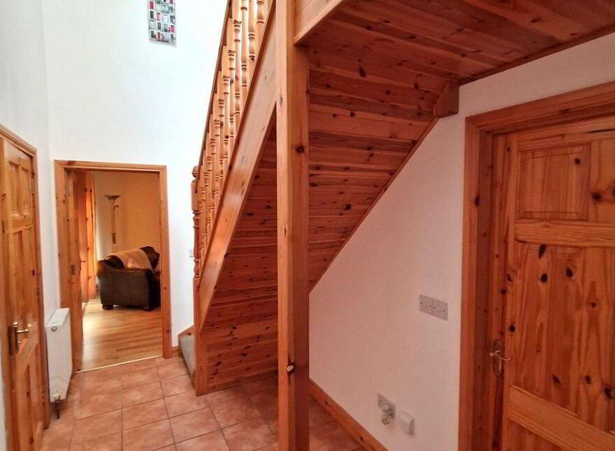 4 Ard Mhin An Iolar, Derrybeg