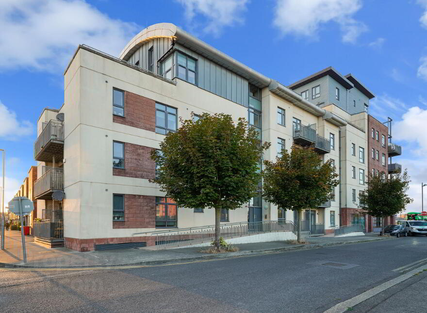 Apartment 3 3 Railway Road, Clongriffin, Dublin, D13E656 photo