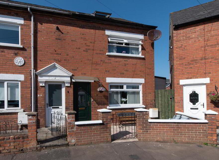 28 Torrens Gardens, Belfast, BT14 6JB photo