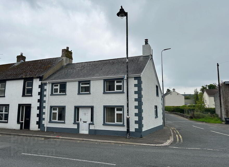 82 Main Street, Derrygonnelly, BT93 6HW photo