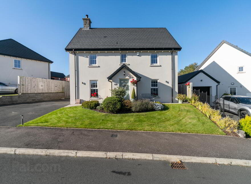 3 Millmount Village Court, Dundonald, Belfast, BT16 1AX photo