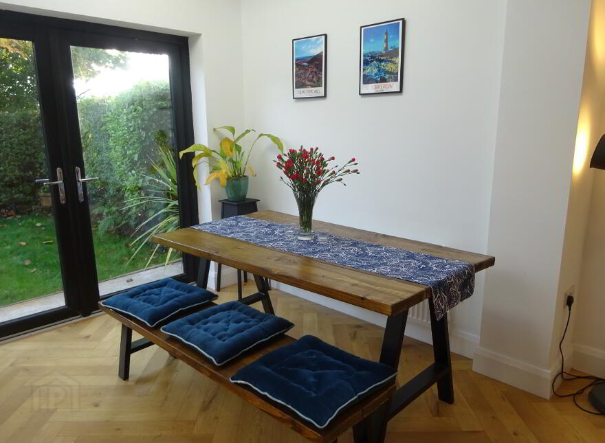 6 Knockbreda Drive, Belfast, BT6 0HJ