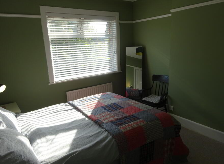 6 Knockbreda Drive, Belfast, BT6 0HJ