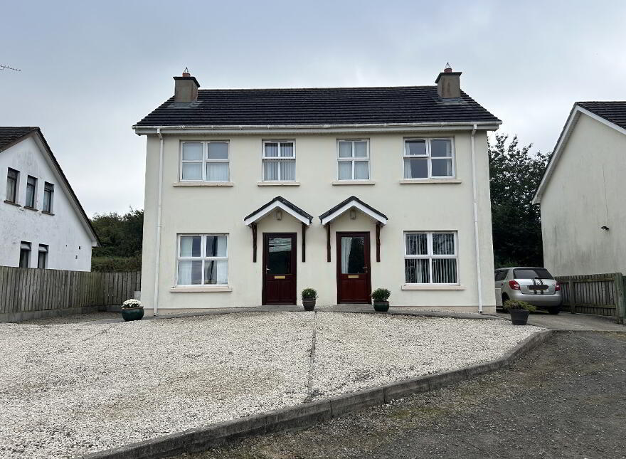 17b Ballycraigy Road, Antrim, BT41 1PW photo