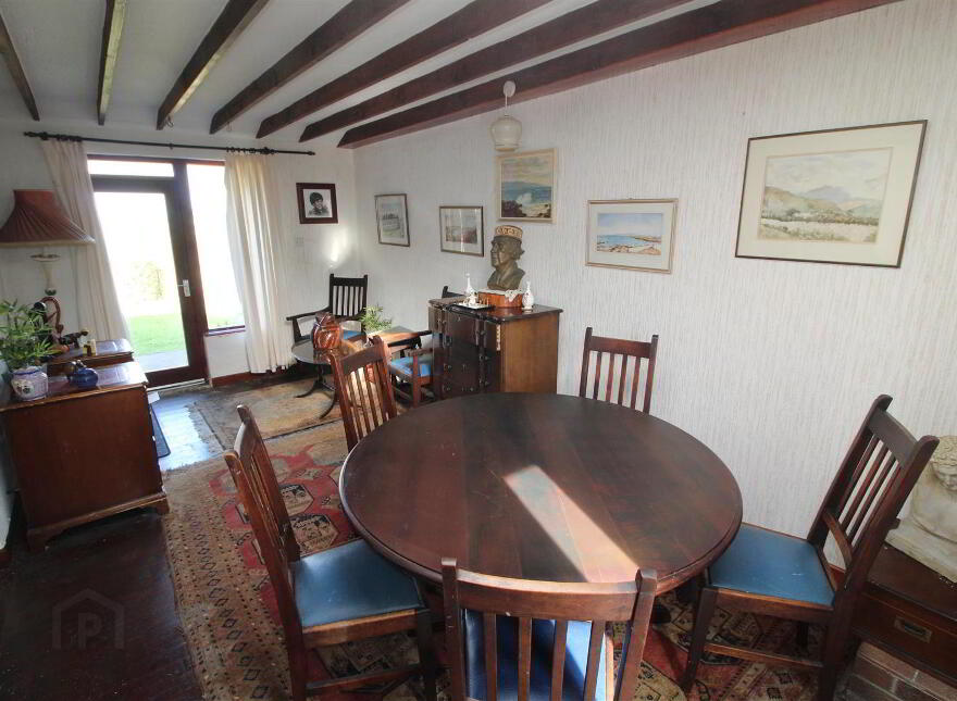 18 Killard Square, Ballyhornan, Downpatrick, BT30 7PW