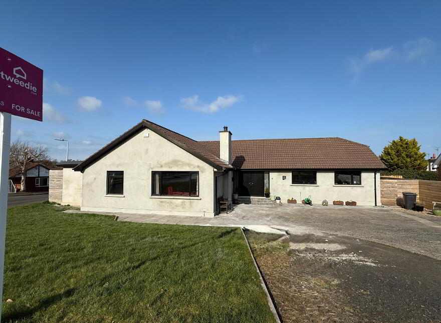 11 Avonbrook Gardens, Coleraine, BT52 1NS photo