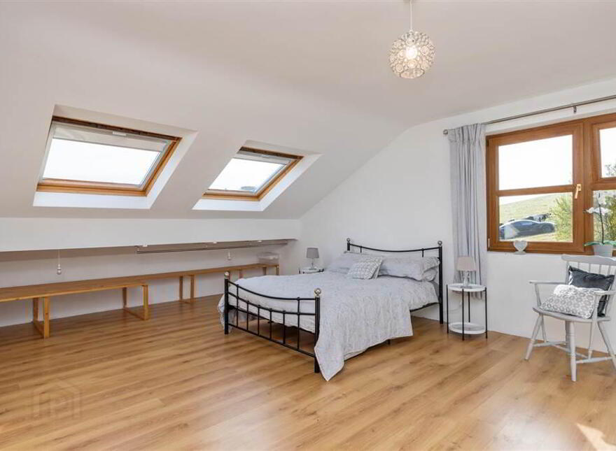 16 Buckshead Road, Downpatrick, BT30 8JB