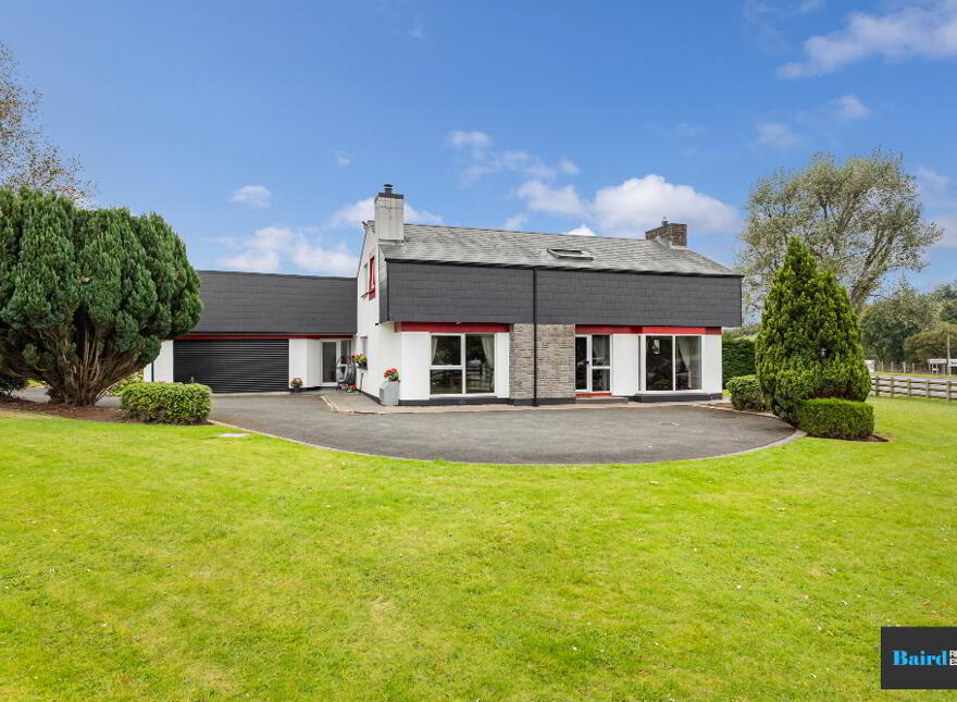 Moyle Lodge, 1 Killymoyle Road, Dungannon, BT70 1SA photo