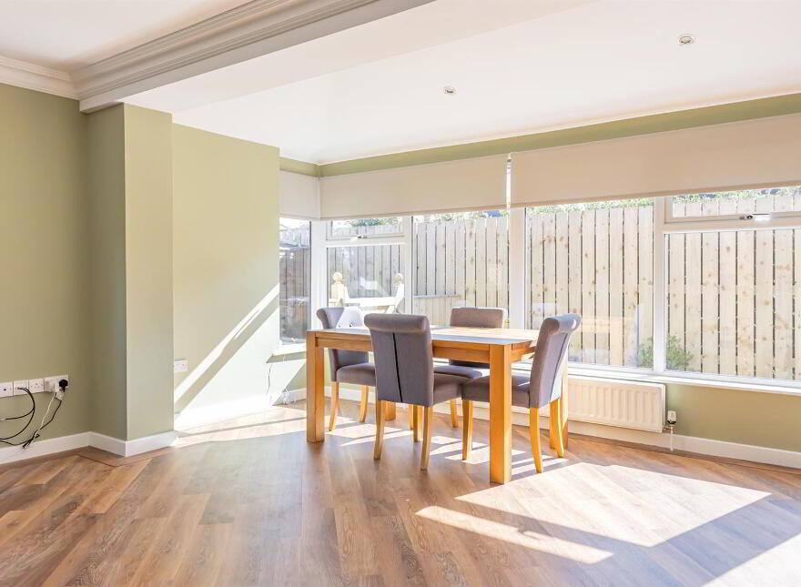 1b Sandhurst Park, Ballyholme, Bangor, BT20 5NU