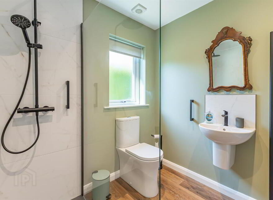 1b Sandhurst Park, Ballyholme, Bangor, BT20 5NU