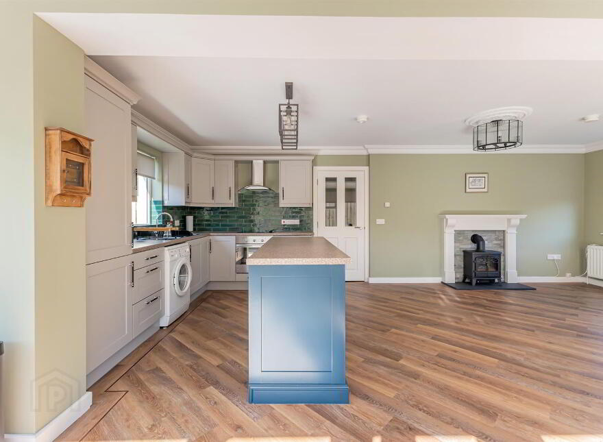 1b Sandhurst Park, Ballyholme, Bangor, BT20 5NU