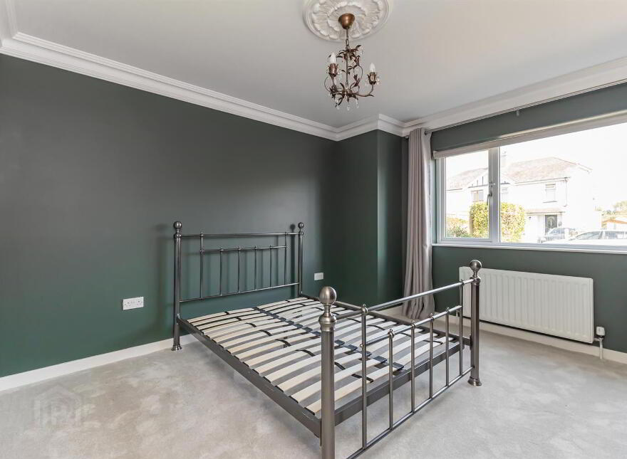 1b Sandhurst Park, Ballyholme, Bangor, BT20 5NU