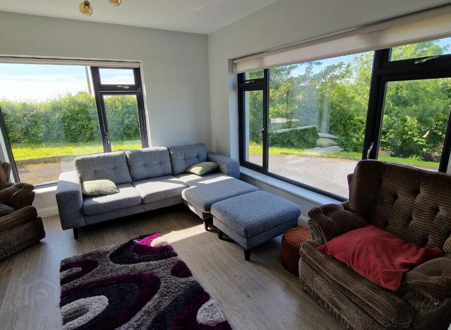 Mullinashee House, Bishop Street, Ballyshannon, F94A9F2