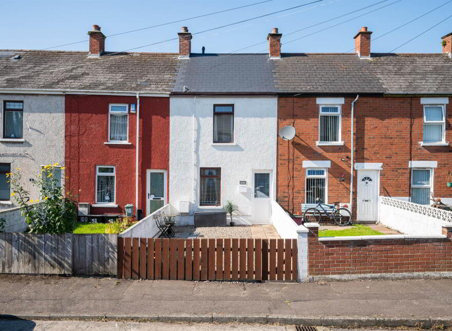 12 Parkgate Parade, Belfast, BT4 1ET photo