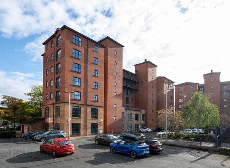 Apt 46 Clarendon Quay, 2 Pilot Place, Belfast, BT1 3AG photo