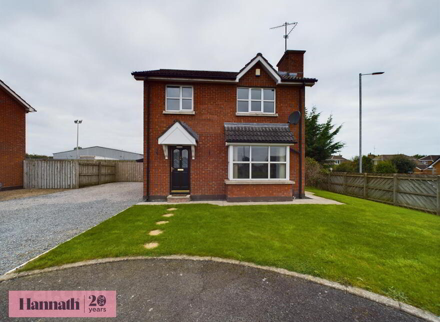 28 Avondale Manor, Craigavon, BT64 1AF photo