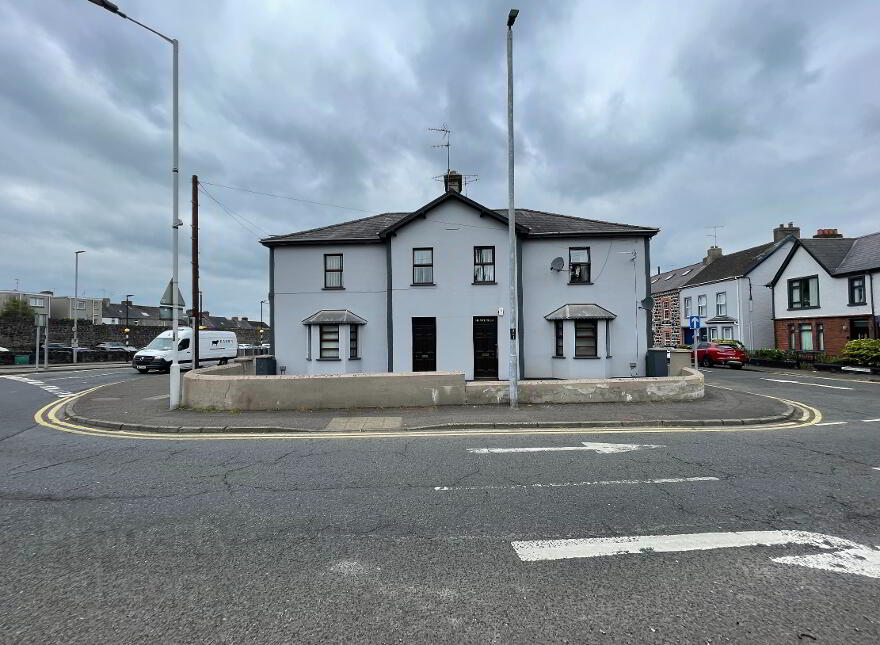 Unit 4, 34 Thomas Street, Ballymena, BT43 6AZ photo