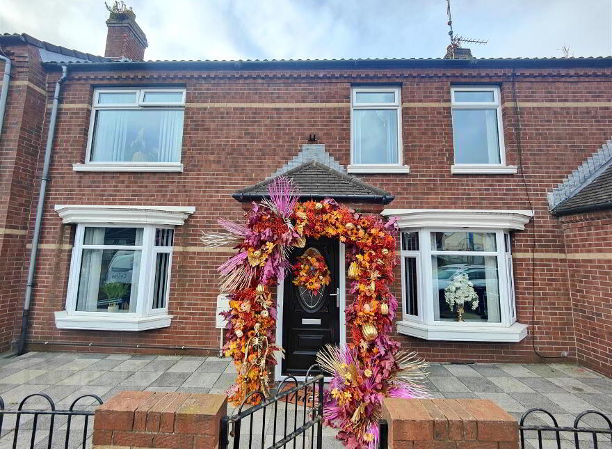 18 Huss Row, Belfast, BT13 1EE photo