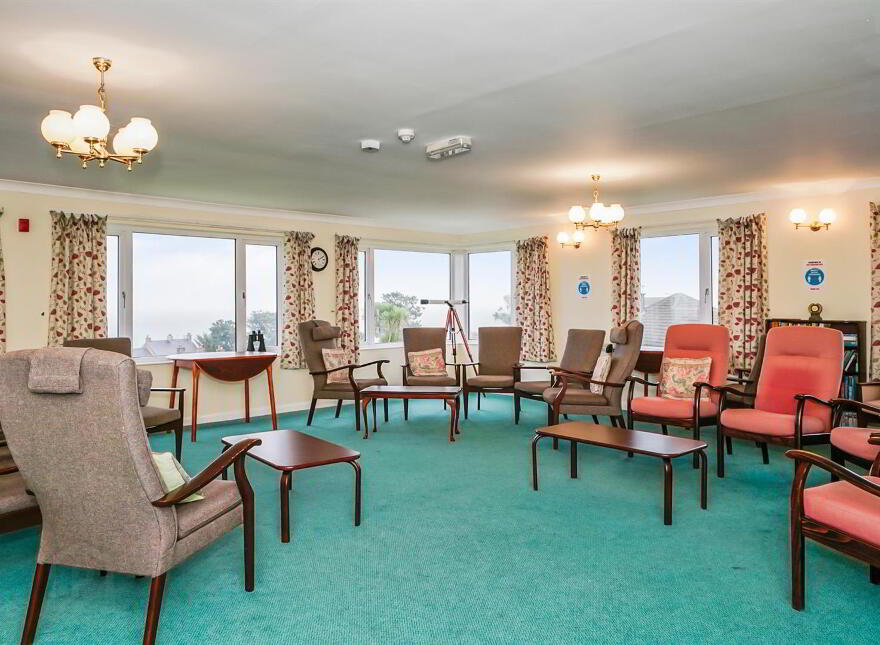 Flat 16, 14 Mount Royal, Donaghadee, BT21 0QY