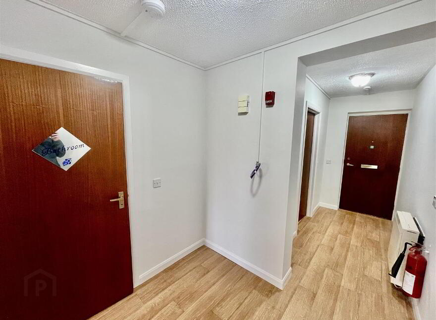 Flat 16, 14 Mount Royal, Donaghadee, BT21 0QY