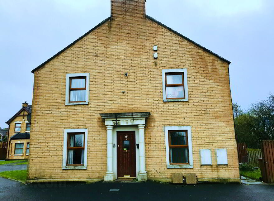 16 Aylesbury Court, Newtownabbey, BT36 7YQ photo