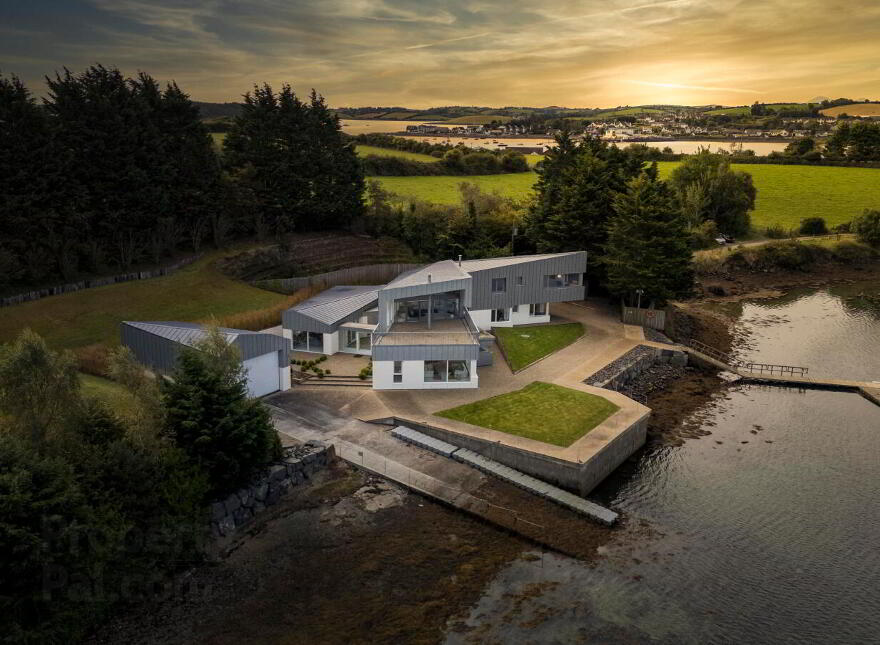 Pier House, Sketrick Island, Killinchy, BT23 6QH photo