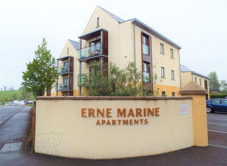 9 Erne Marine Apartments, Bellanaleck, Enniskillen, BT92 2DF photo