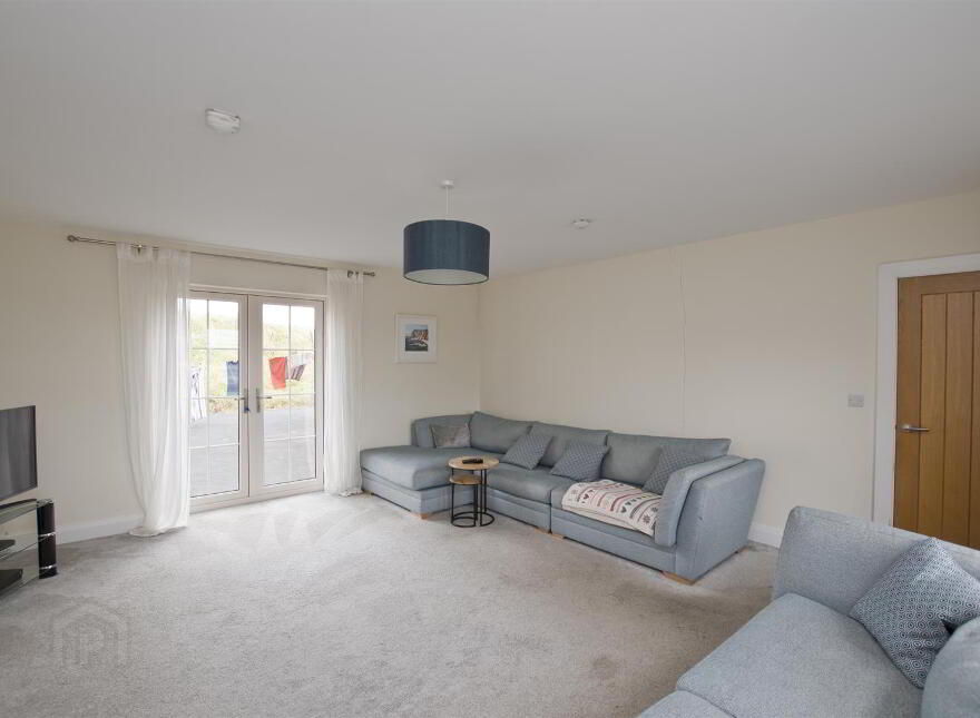 10 Cuttyshane Road, Killyleagh, Downpatrick, BT30 9SL
