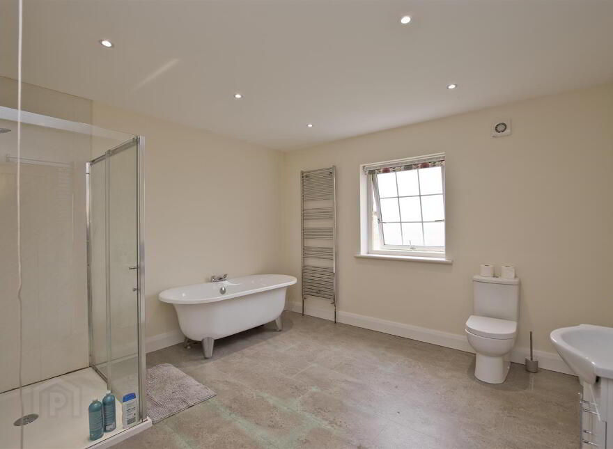 10 Cuttyshane Road, Killyleagh, Downpatrick, BT30 9SL