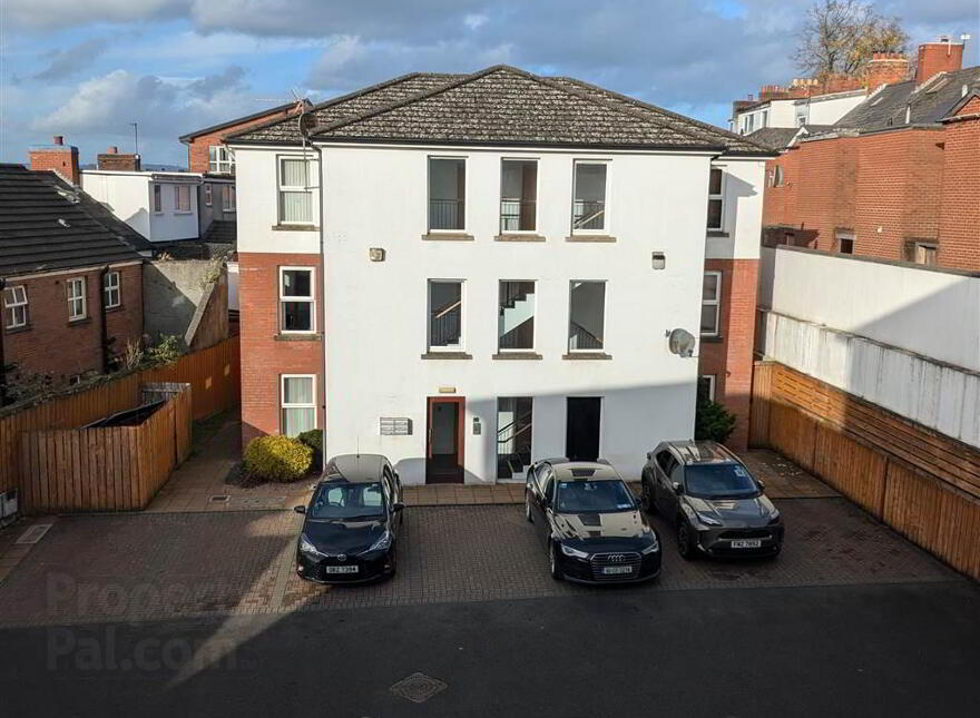 Apartment 17 Strand Central 29 Hillfoot Street, Belfast, BT4 1JL photo