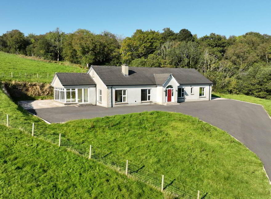 5 Tawnawanny Road, Tawnawanny, Enniskillen, BT93 2DH