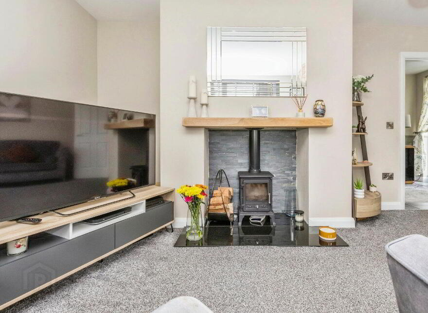 21 Prince Regent Park, North Road, Newtownards, BT23 7FT