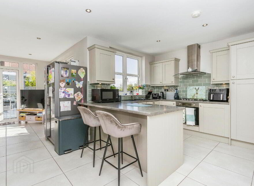 21 Prince Regent Park, North Road, Newtownards, BT23 7FT