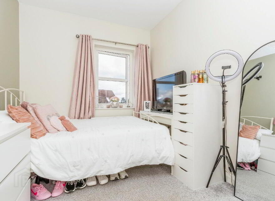 21 Prince Regent Park, North Road, Newtownards, BT23 7FT