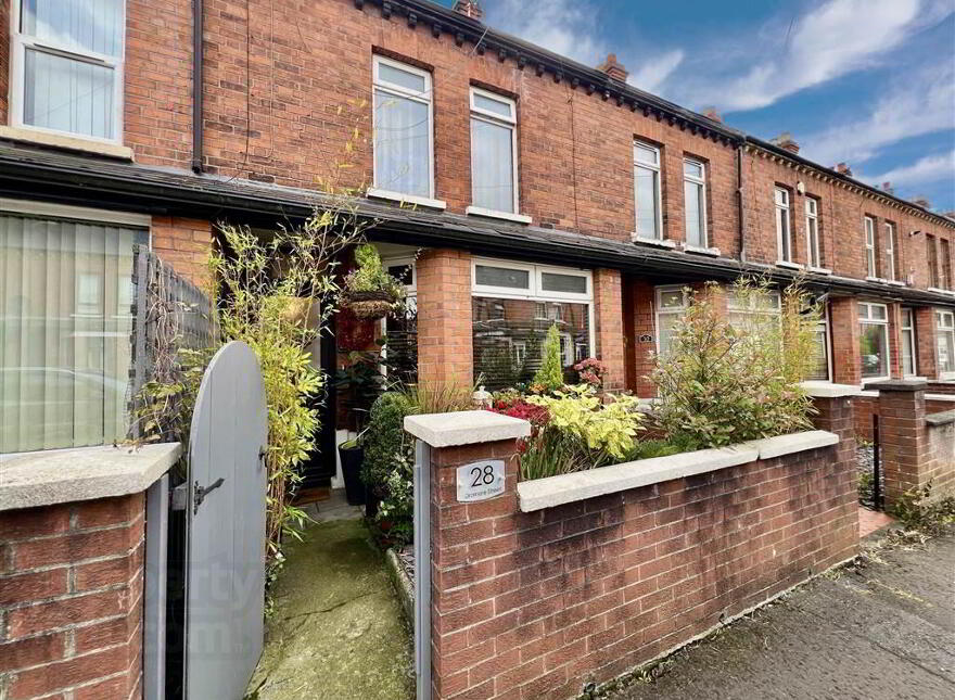 28 Dromore Street, Cregagh, Belfast, BT6 8PF photo