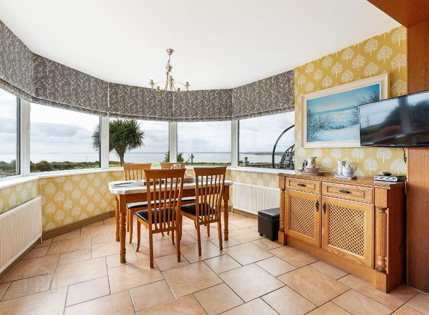 Cuan Beag, Harbour Road, Clogherhead, A92CP70