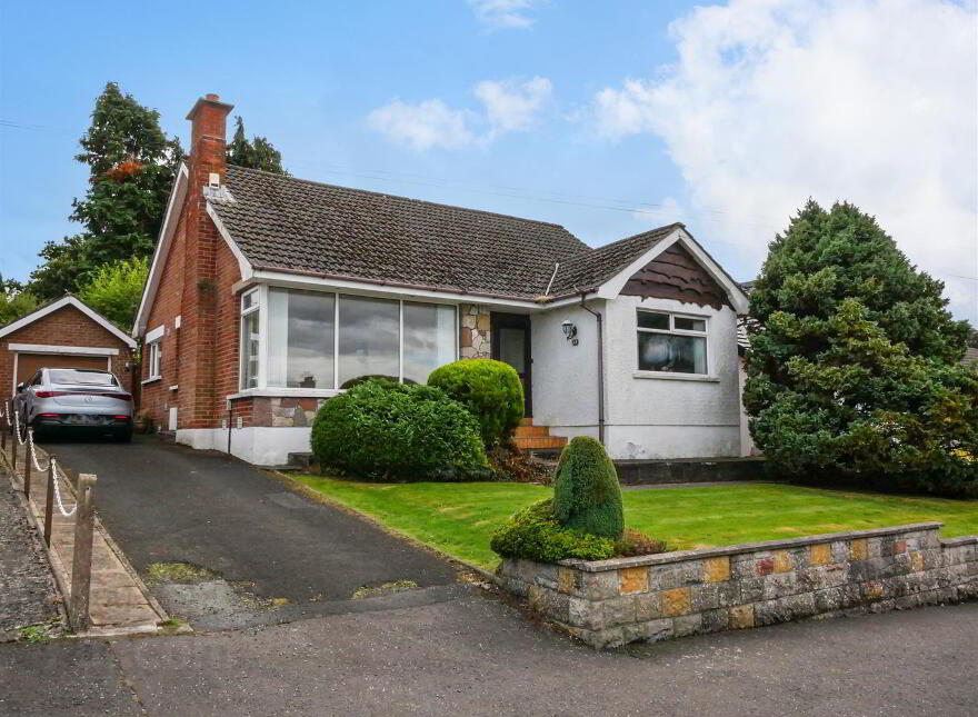 23 Glencregagh Drive, Forestside, Belfast, BT6 0NJ photo