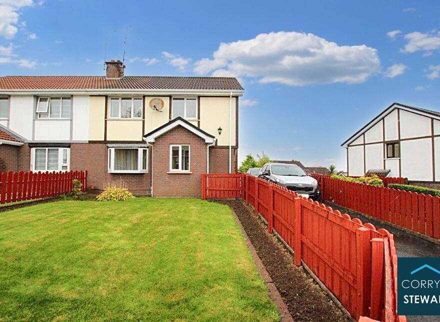 22 Bracken Vale, Omagh, BT78 5RS photo