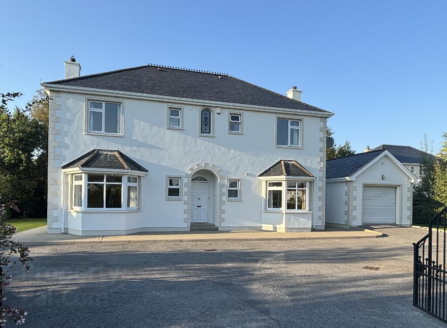 2 Wilson's Creek, Rossylongan, Donegal Town, F94H2P7 photo