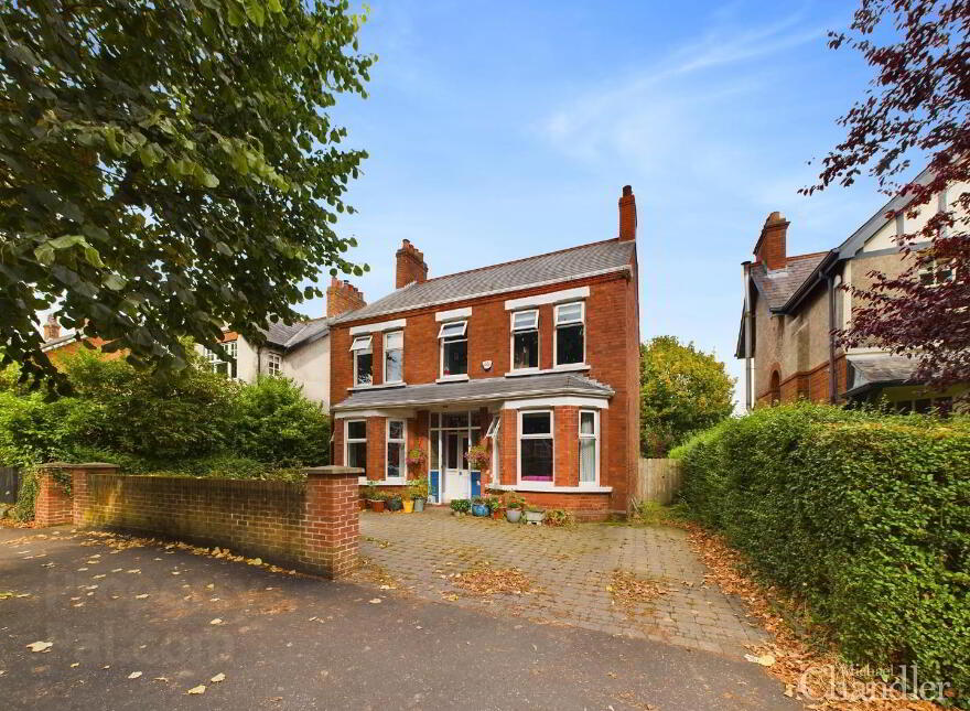 4 Ravenhill Park, Belfast, BT6 0DE photo