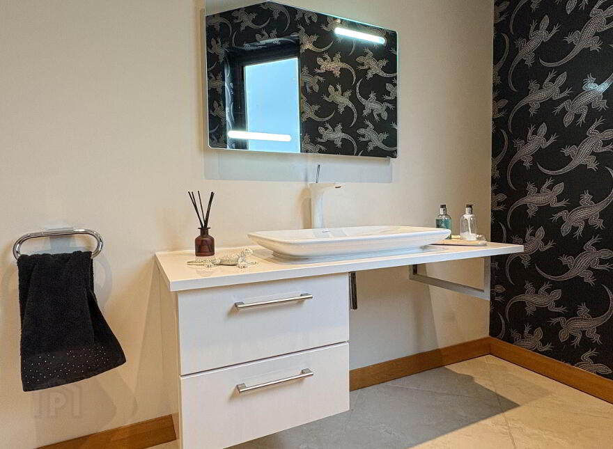 9B Fern Lodge Revallagh Road, Bushmills, BT57 8UG