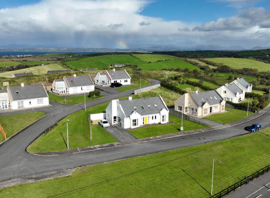 16 Ardeelan Cottages, Rossnowlagh, F94K138