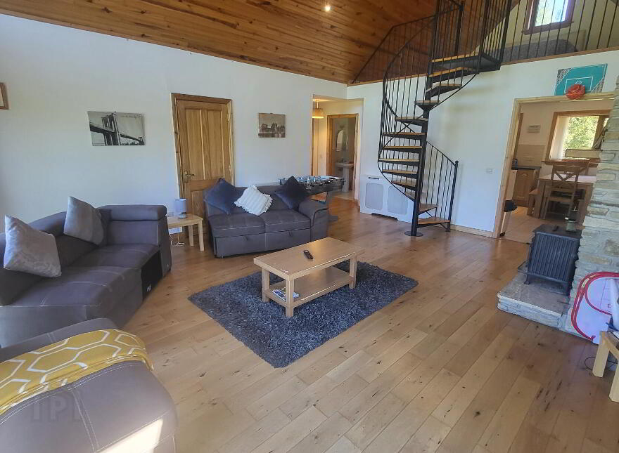 19 Drumcoura Lake Resort, Drumcoura, Ballinamore, N41K229