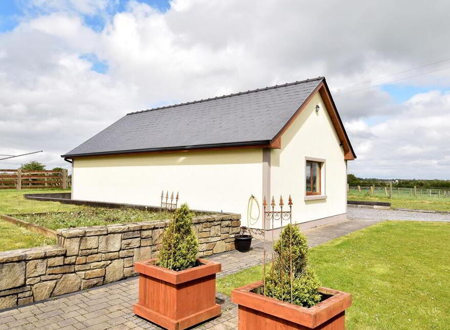 Banagher, Milltown, Galway, H54Y446