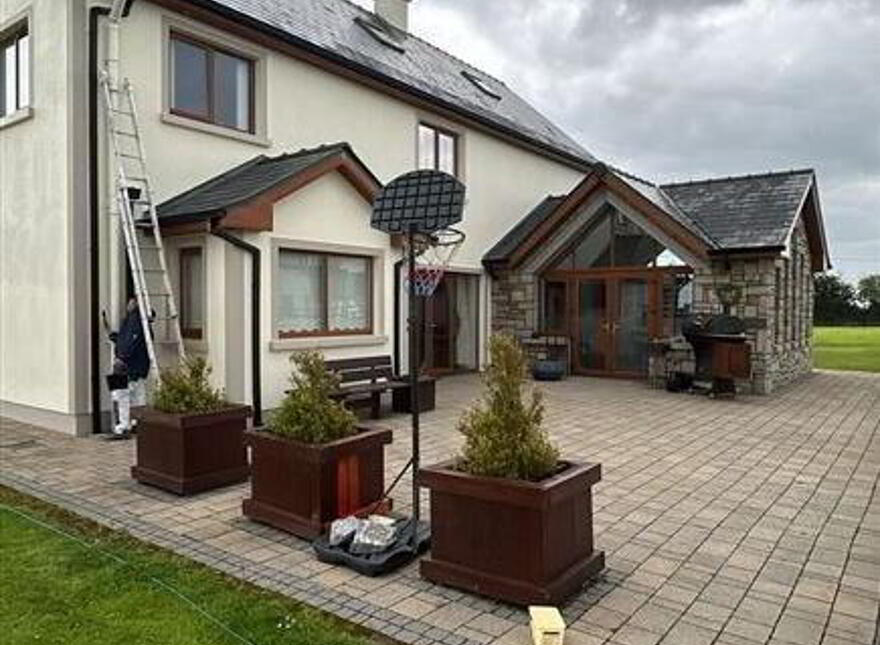 Banagher, Milltown, Galway, H54Y446