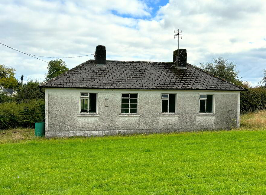 Clomantagh, Barna, Tubbrid, Kilkenny, E41VY83 photo